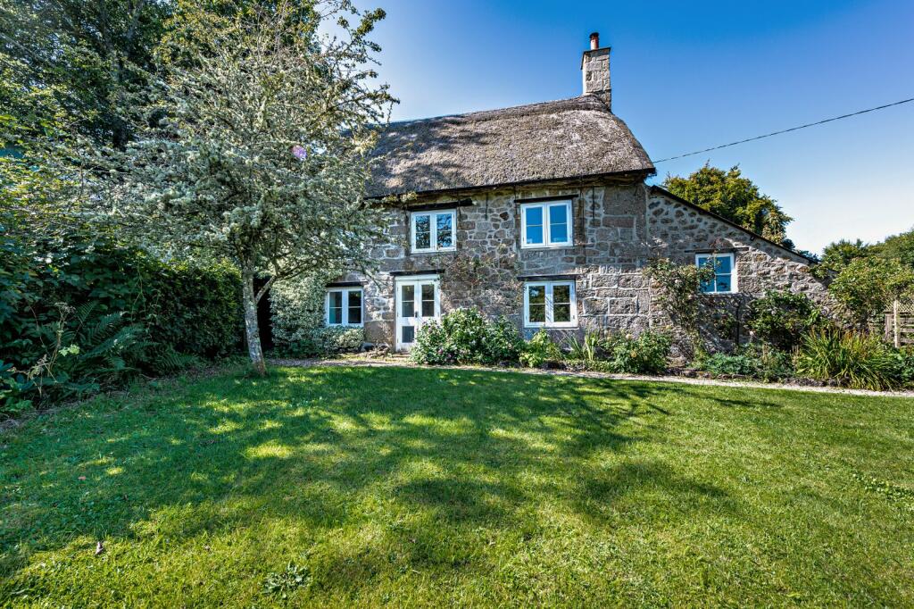 3 bedroom detached house for sale in Chagford, Dartmoor, TQ13