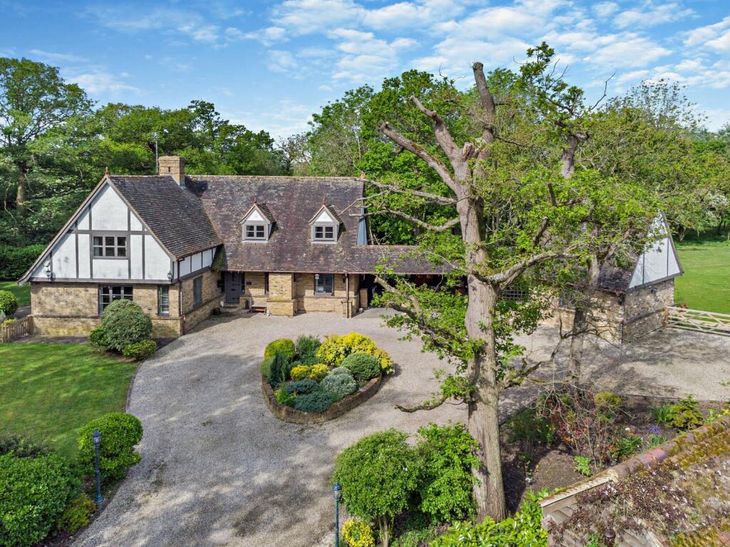 5 bedroom detached house for sale in The Furze, Main Road, Mundon