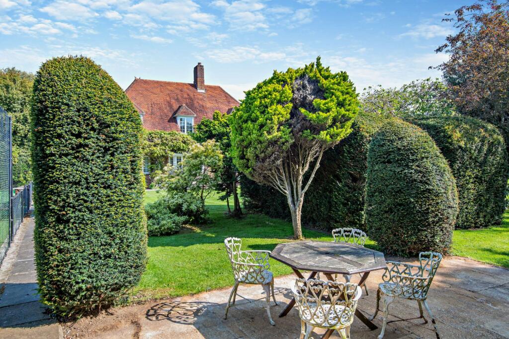 Additional property image - Vicarage Lane, Tillingham, Southminster, Essex