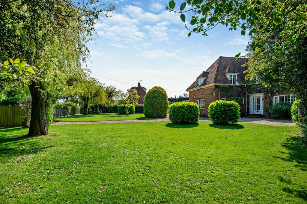 Additional property image - Vicarage Lane, Tillingham, Southminster, Essex