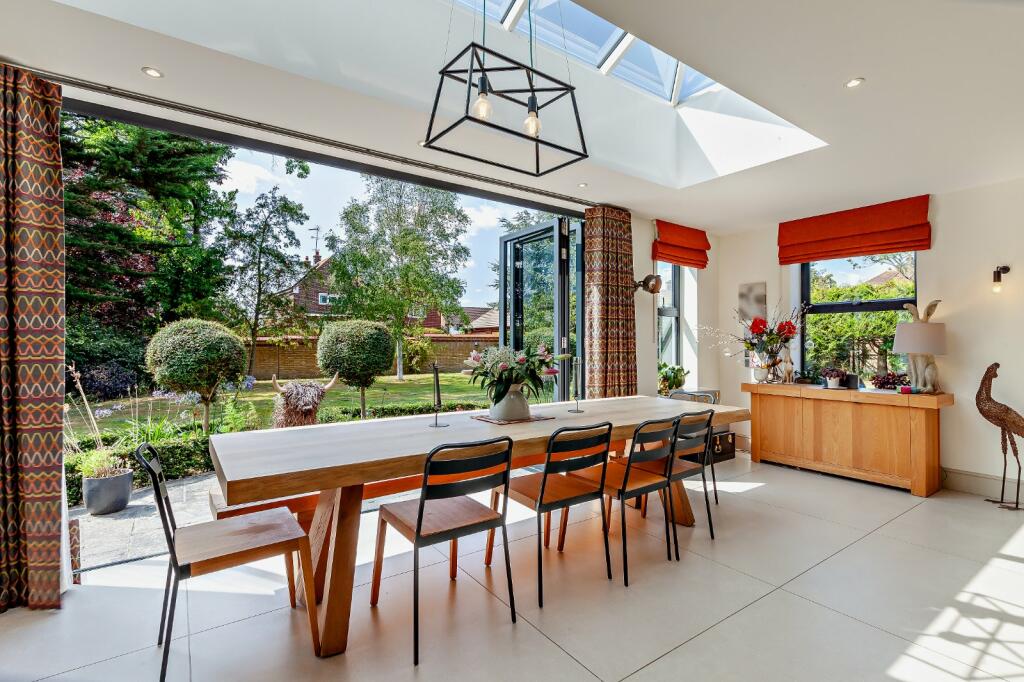 Additional property image - Springfield Road, Chelmsford, Essex