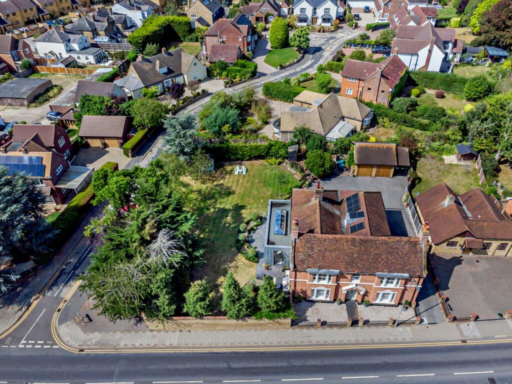Additional property image - Springfield Road, Chelmsford, Essex