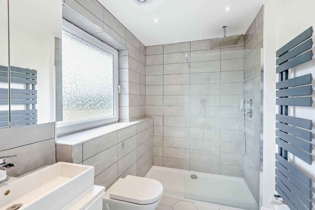 Additional property image - Hull Green, Matching Green, Harlow, Essex
