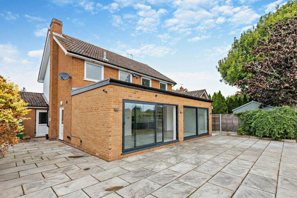 Additional property image - Hull Green, Matching Green, Harlow, Essex