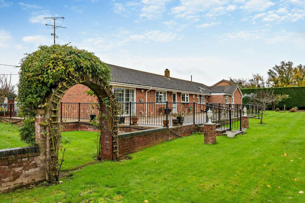 Main image of property: Maldon Road, Witham, Essex