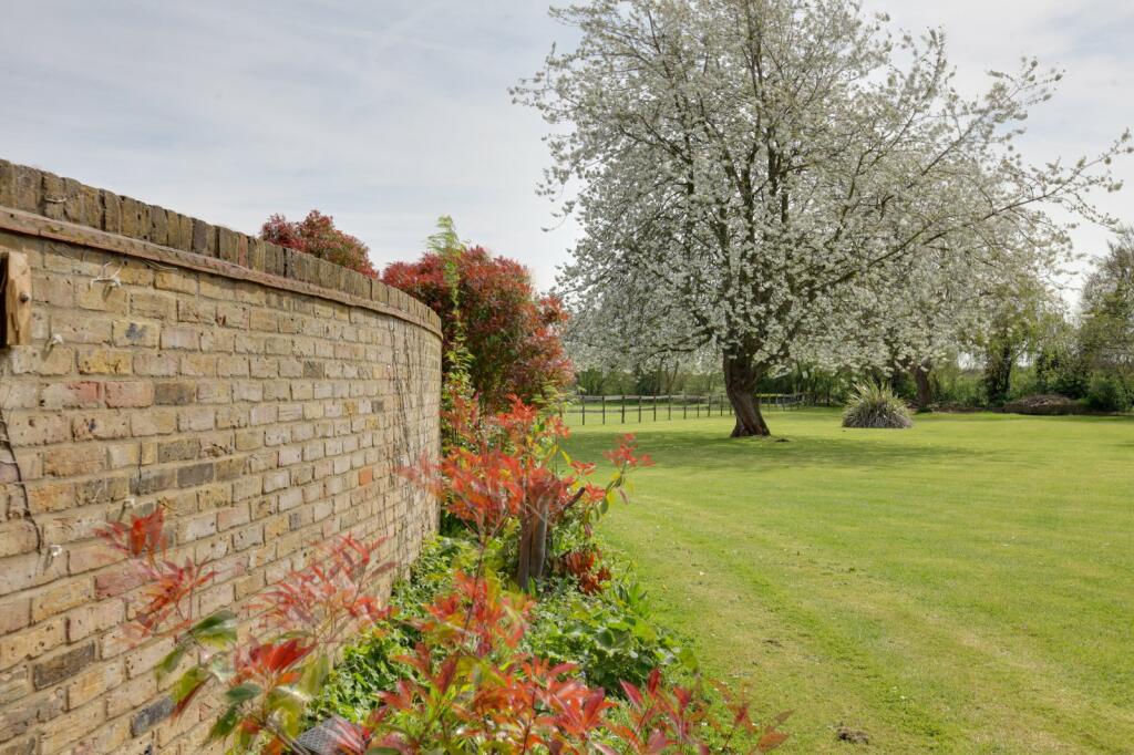 Additional property image - Boyton Cross, Roxwell, Chelmsford, Essex