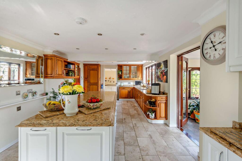Additional property image - Blasford Hill, Little Waltham, Chelmsford