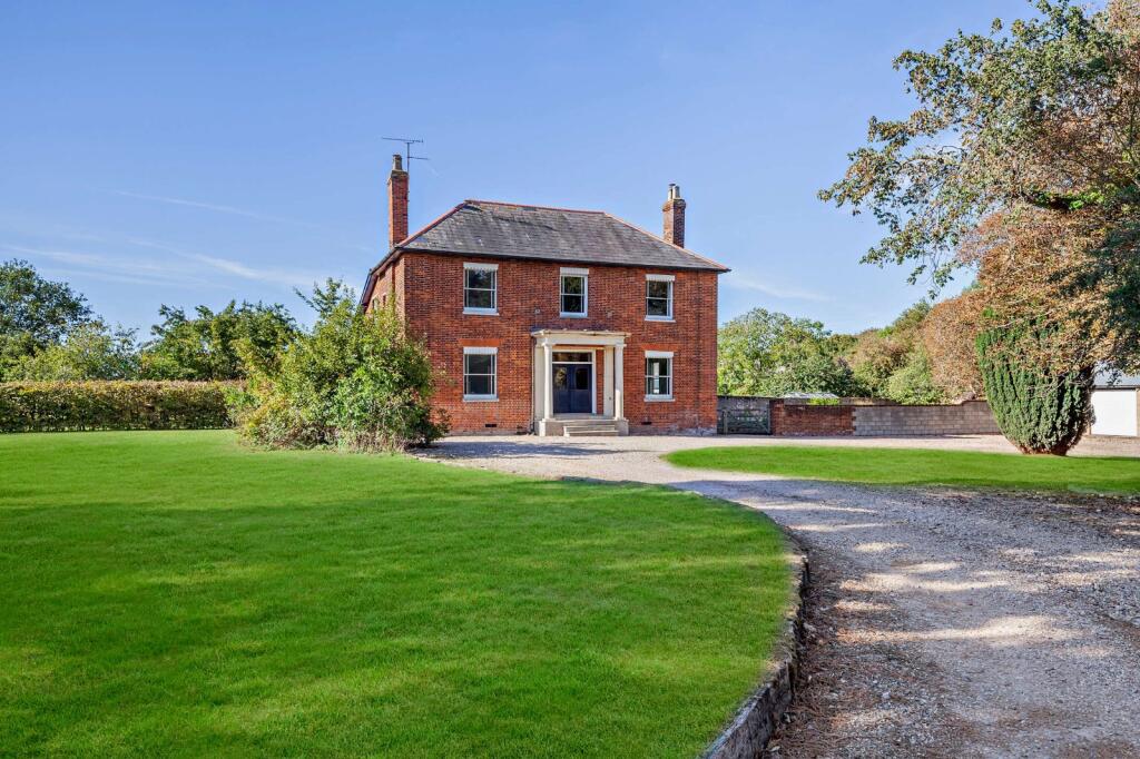 Main image of property: Blackley Lane, Great Notley, Braintree, Essex