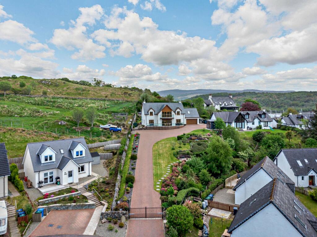 4 bedroom detached house for sale in Creagan Dearg, Tayvallich