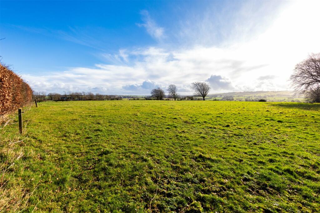 Land for sale in Strathaven, South Lanarkshire, ML10