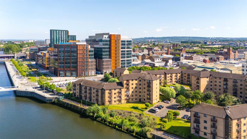 Main image of property: Riverview Gardens, Glasgow, Glasgow City, G5