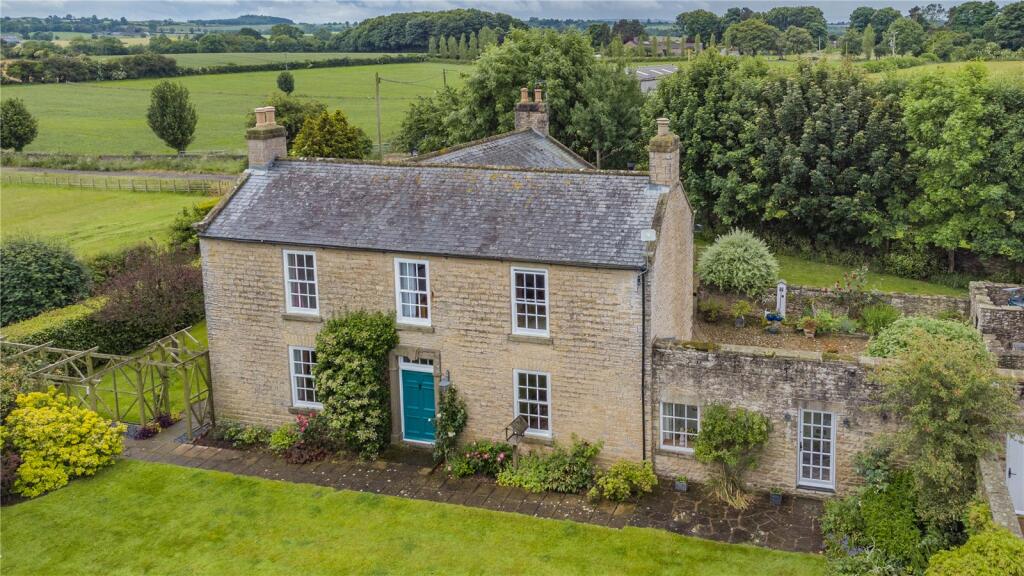 5 bedroom detached house for sale in The Grange, Little Crakehall