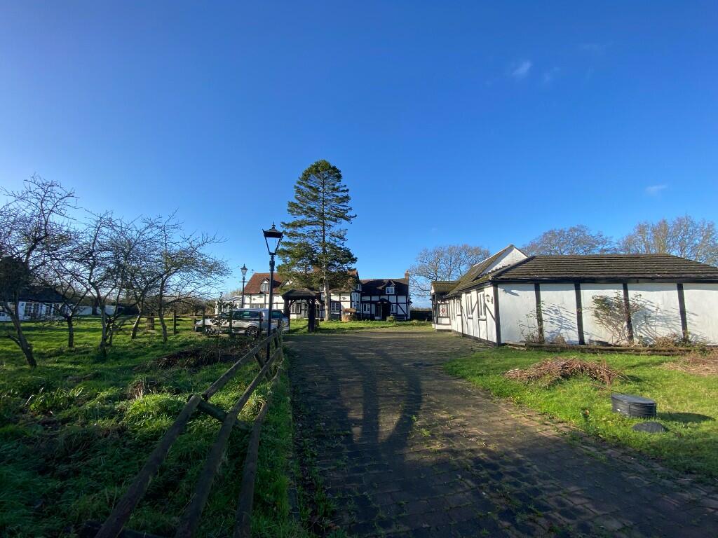 Additional property image - Earlswood Common, B94