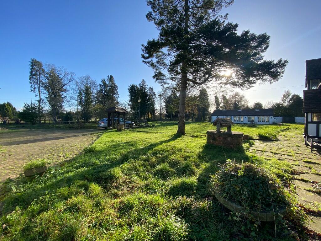 Additional property image - Earlswood Common, B94