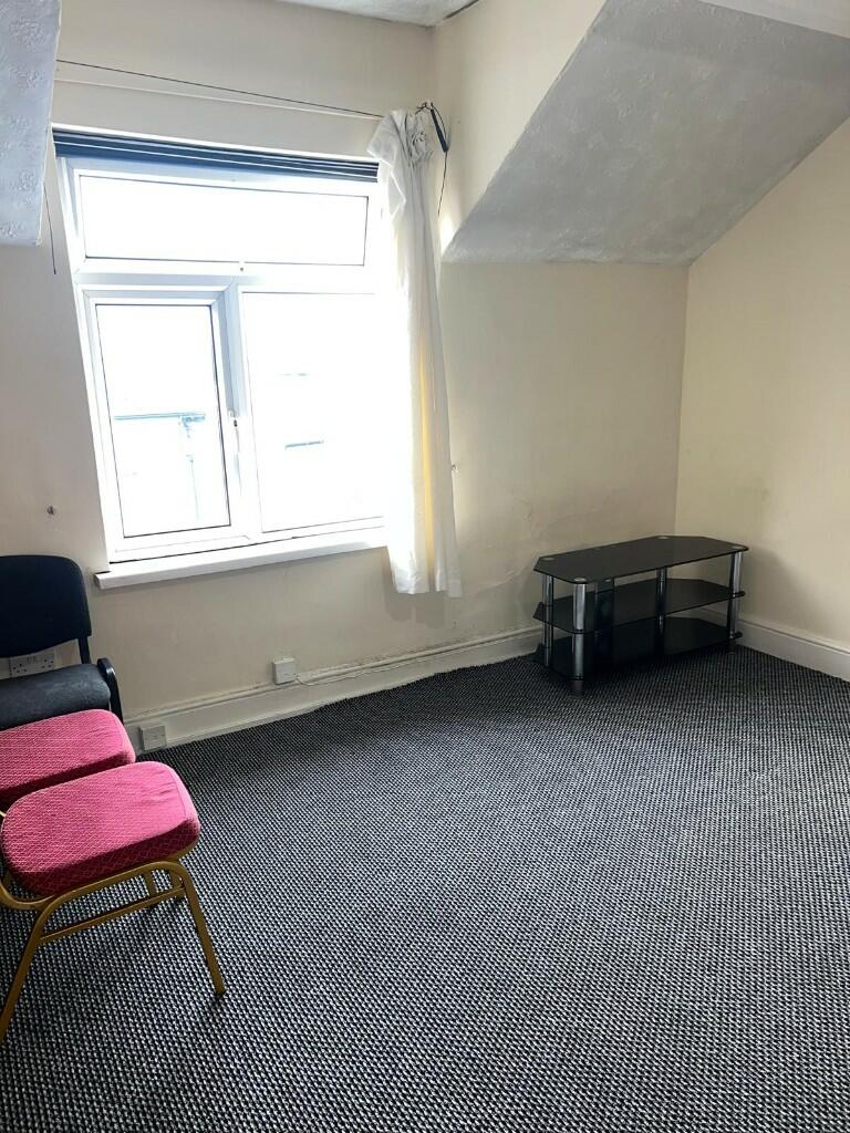Additional property image - High Street, West Bromwich,West Midlands, B70