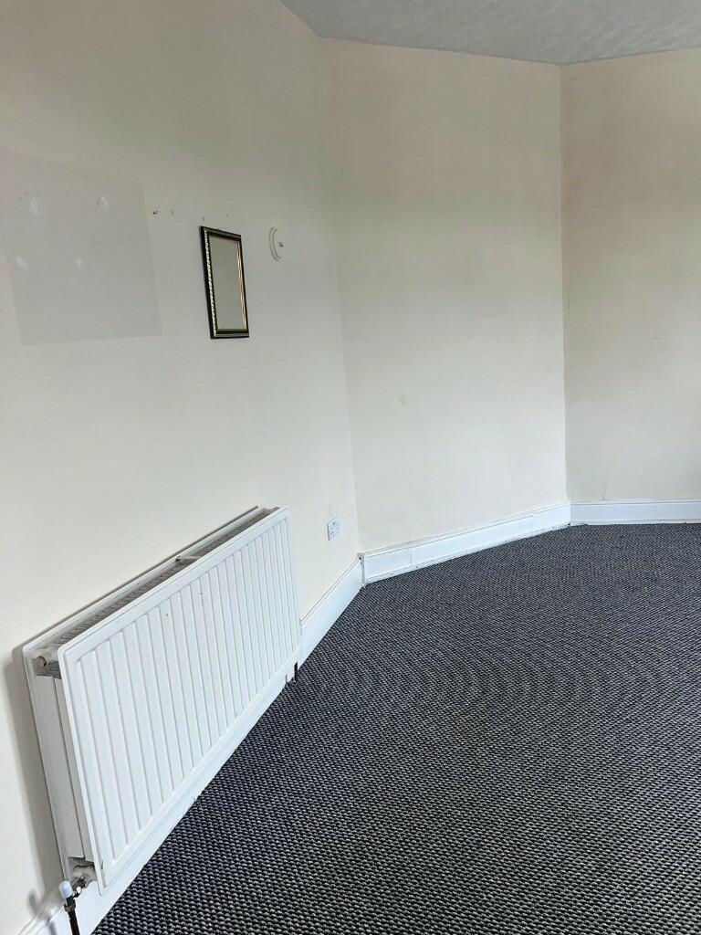 Additional property image - High Street, West Bromwich,West Midlands, B70