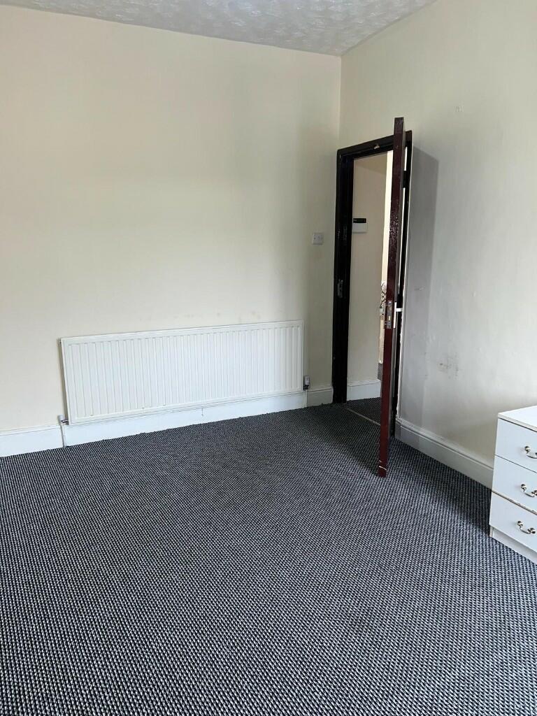 Additional property image - High Street, West Bromwich,West Midlands, B70