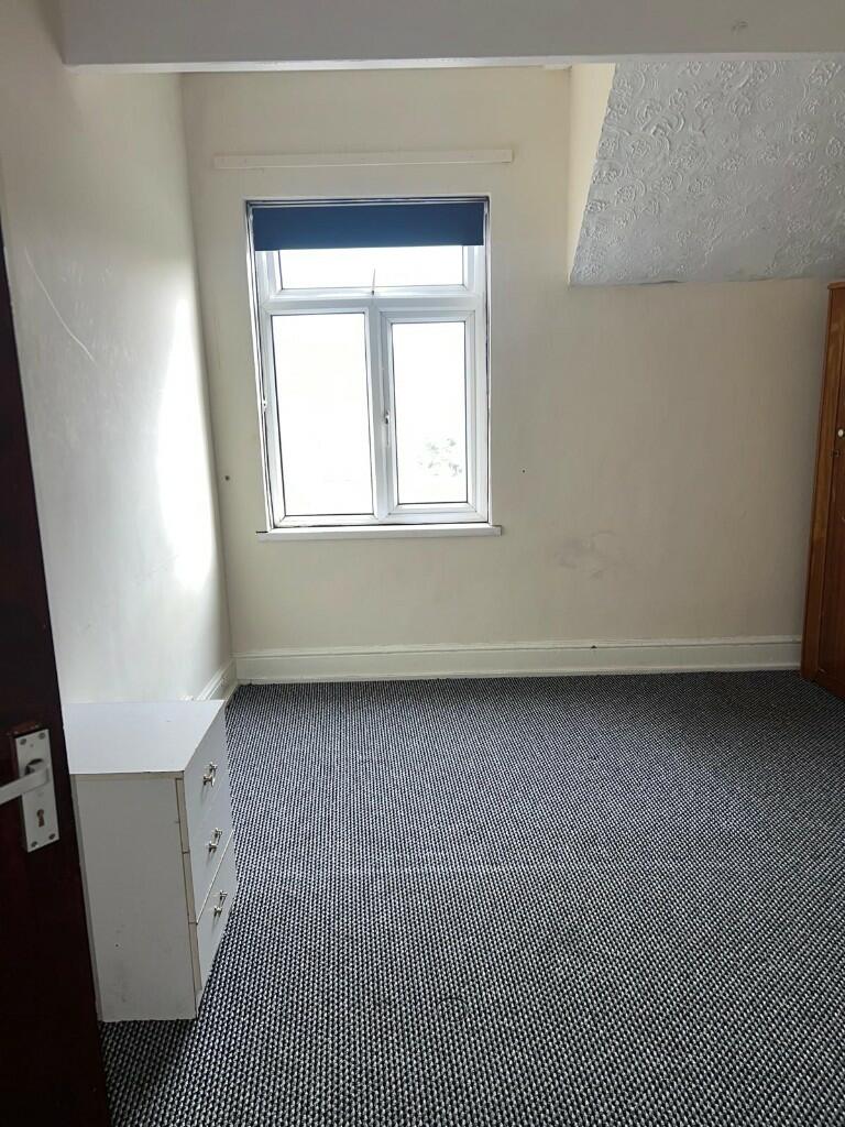 Additional property image - High Street, West Bromwich,West Midlands, B70