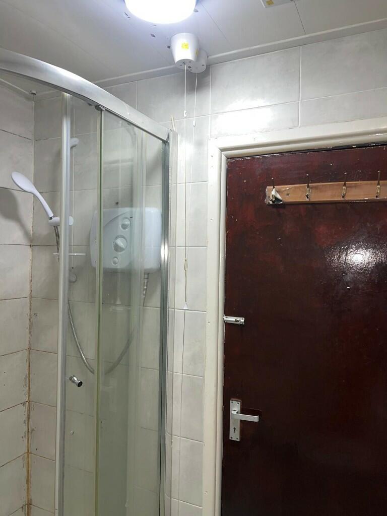 Additional property image - High Street, West Bromwich,West Midlands, B70