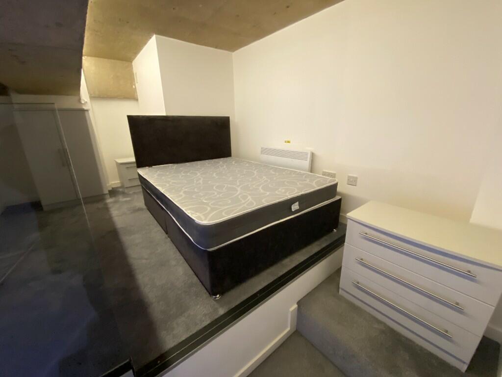Additional property image - High Street, West Bromwich,West Midlands, B70