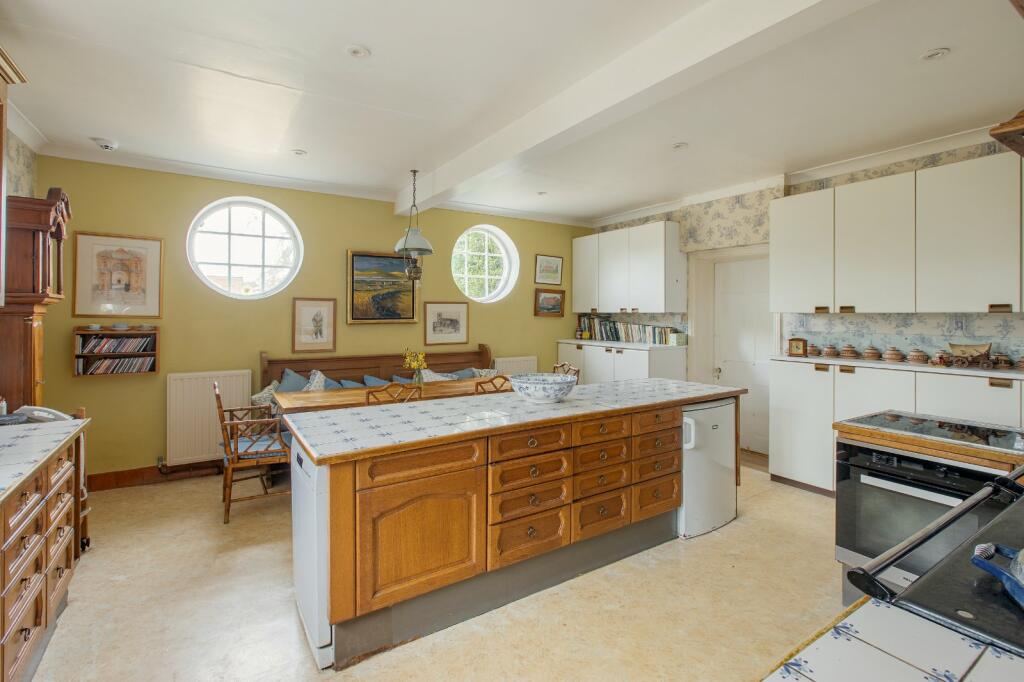 Additional property image - Fingringhoe Road, Rowhedge, Colchester, Essex