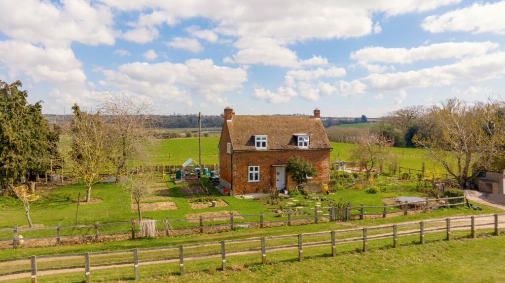 Additional property image - Fingringhoe Road, Rowhedge, Colchester, Essex