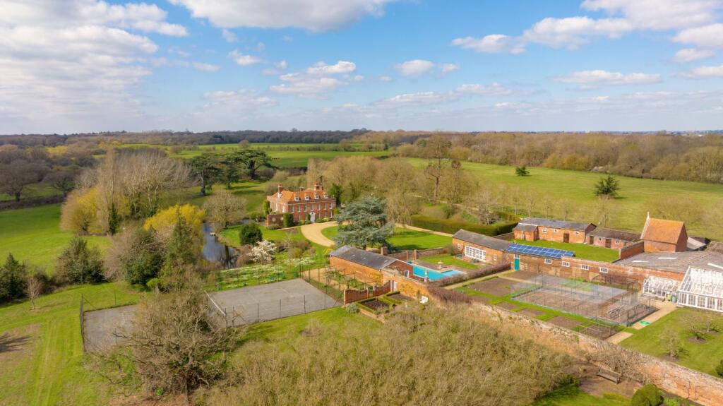 Additional property image - Fingringhoe Road, Rowhedge, Colchester, Essex