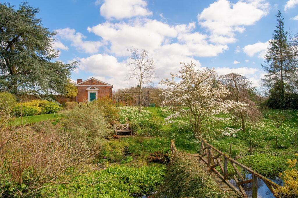 Additional property image - Fingringhoe Road, Rowhedge, Colchester, Essex