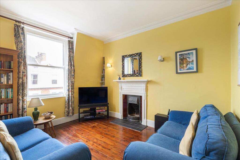 Main image of property: Waldemar Avenue Mansions, Waldemar Avenue, London, SW6