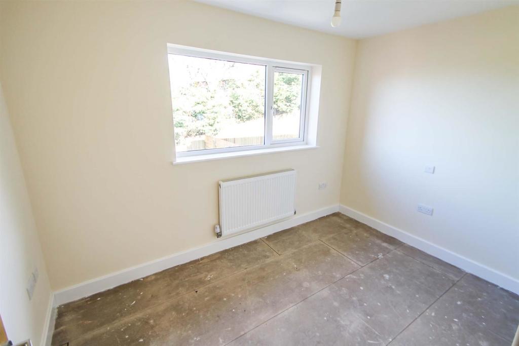 3 bedroom detached house for sale in Springfield Way, Clee Hill, Ludlow