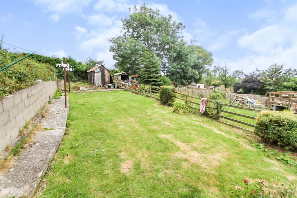 3 bedroom terraced house for sale in RouseBoughton Terrace, Clee Hill