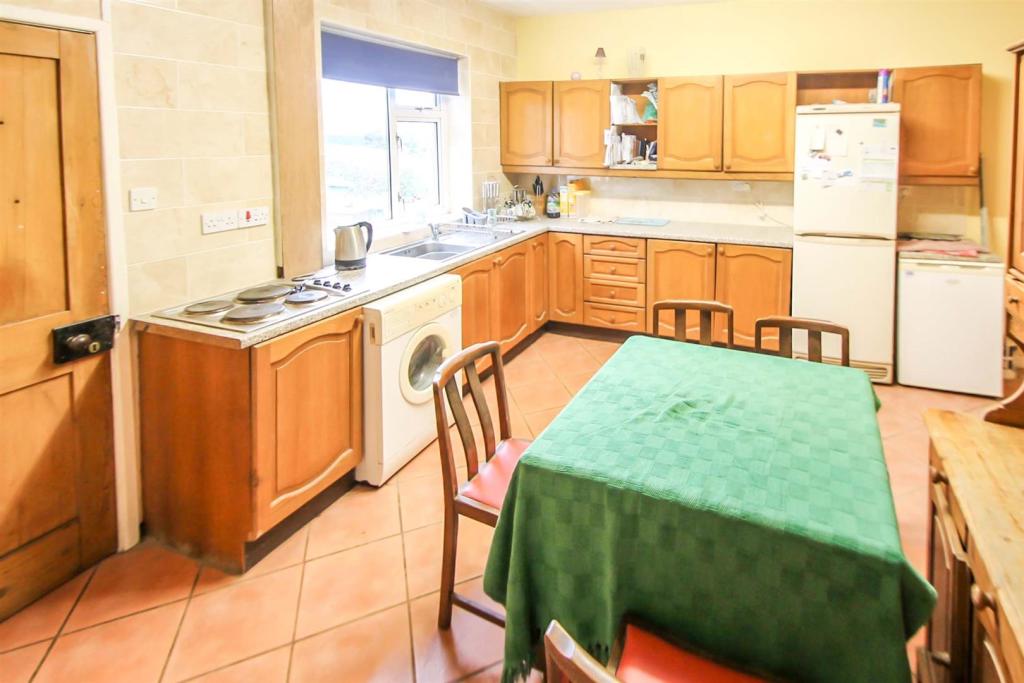 3 bedroom terraced house for sale in RouseBoughton Terrace, Clee Hill