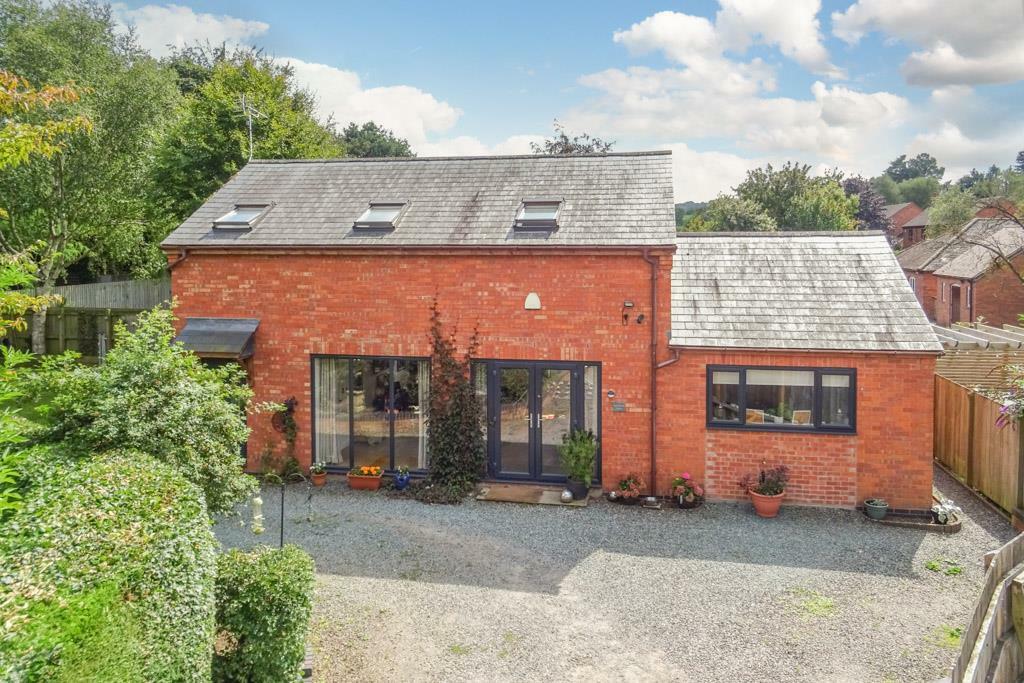 3 bedroom detached house for sale in Brimfield, Ludlow, SY8