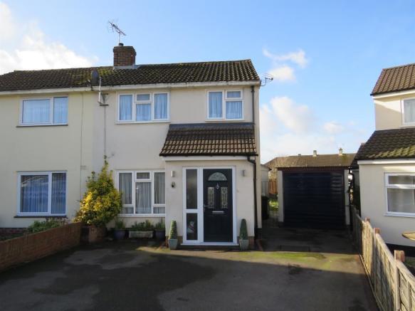 Main image of property: Alandale Close, Reading, RG2