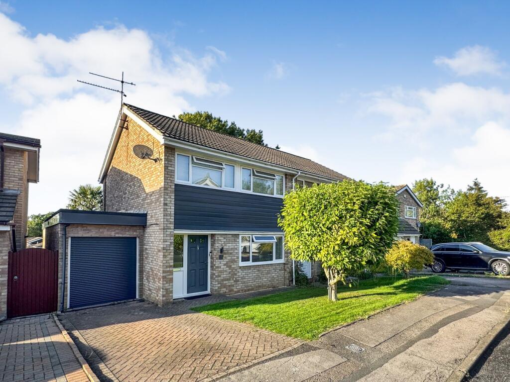 Main image of property: Launcestone Close, Earley, Reading, RG6