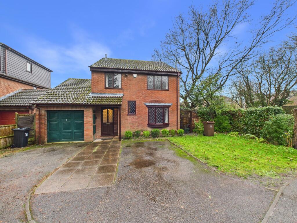 Main image of property: Cutbush Lane, Lower Earley, Reading, RG6
