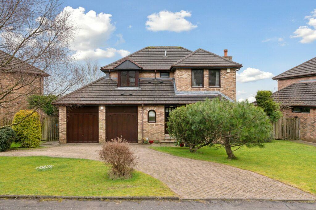 4 bedroom detached house for sale in 53 Moorfoot Way Bearsden