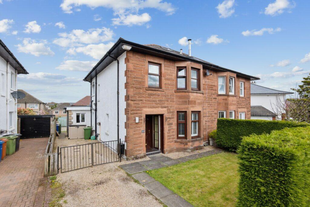 4 bedroom semidetached house for sale in 32 Mosshead Road, Bearsden