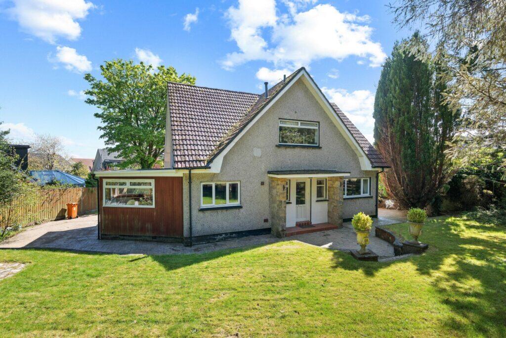 Main image of property: 4 Kenmore Gardens, Bearsden, G61 2BA