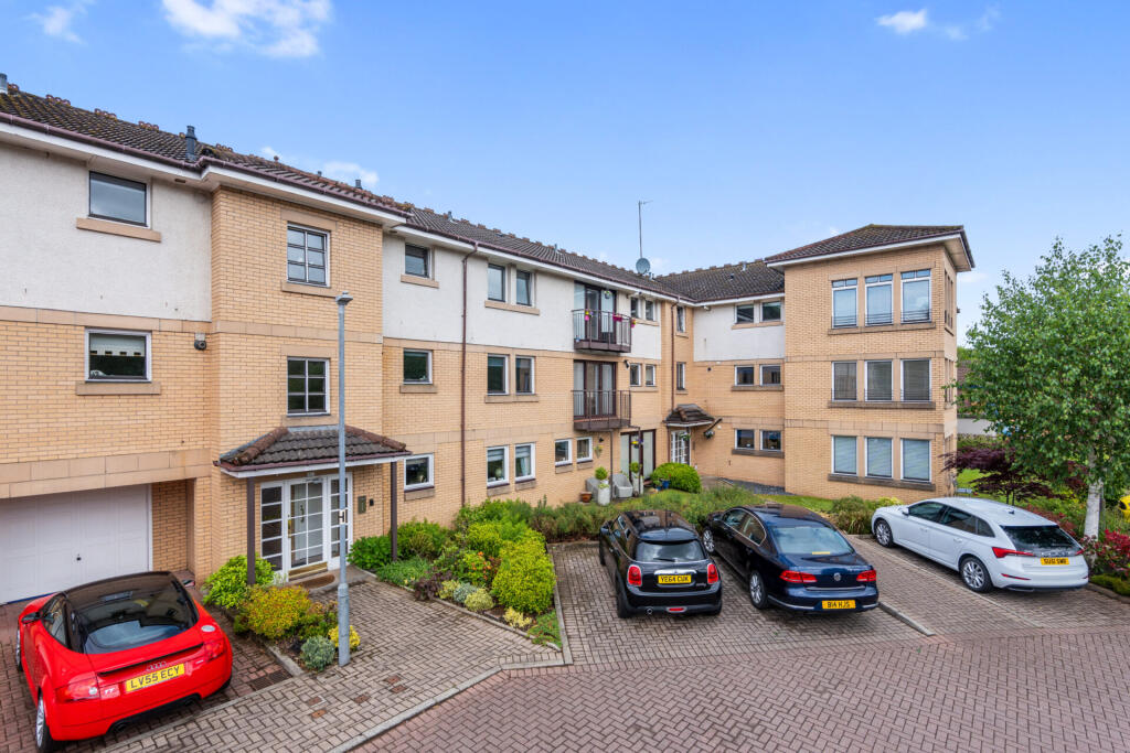 Main image of property: 11 Burnmouth Place, Bearsden, G61 3PG