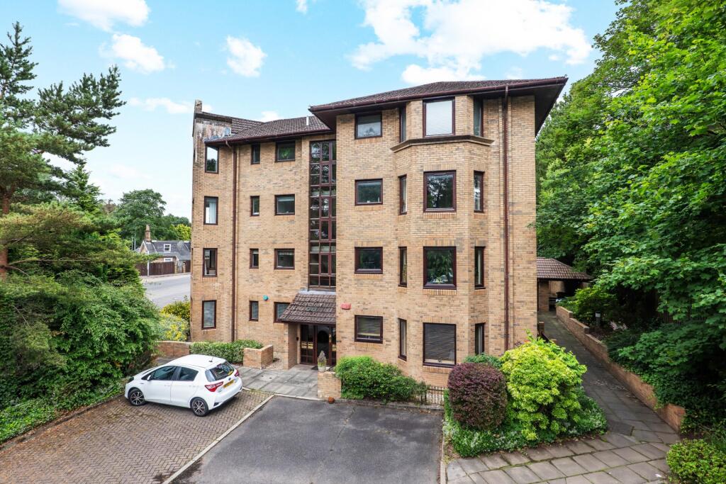 Main image of property: Flat 3, Pinewood,1 Maryhill Road, Bearsden, G61 1QP