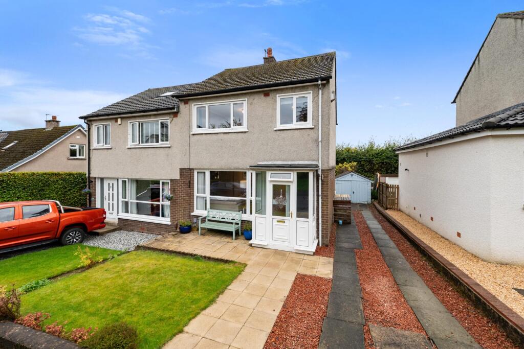 Main image of property: 31 Burnbrae Avenue, Bearsden, G61 3ET