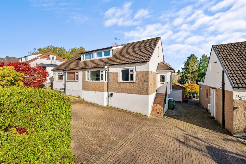 Main image of property: 34 Buchanan Street, Milngavie, G62 8AN