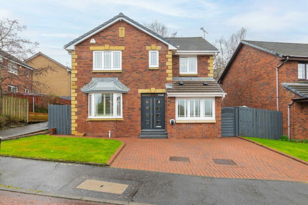 4 bedroom detached house for sale in Umachan, Erskine, PA8