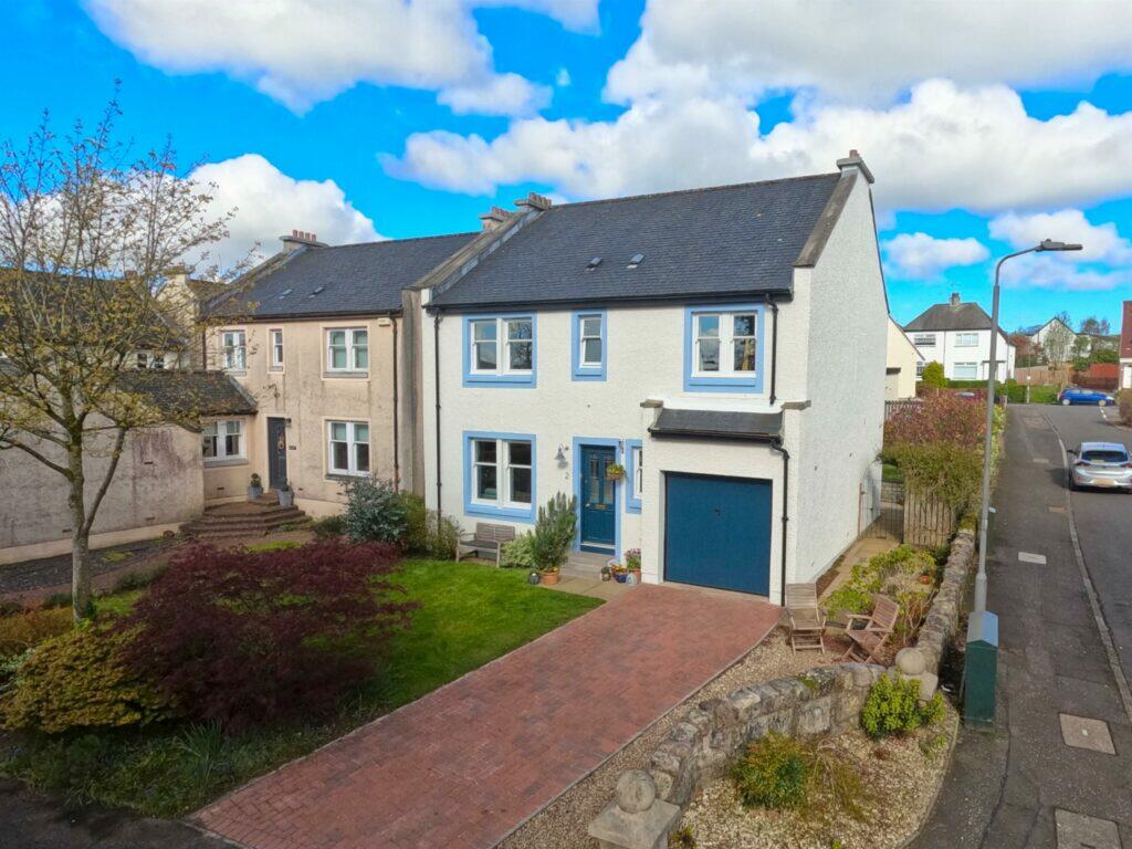 4 bedroom detached house for sale in McCrorie Place, Kilbarchan, PA10