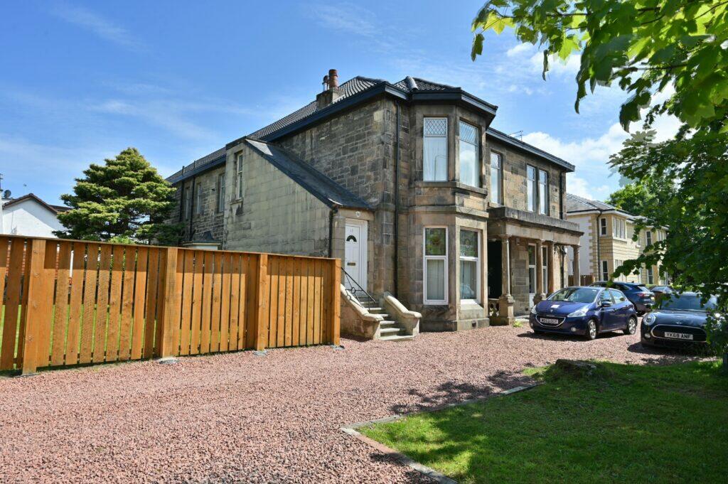 4 bedroom character property for sale in Arkleston Road, Paisley, PA1