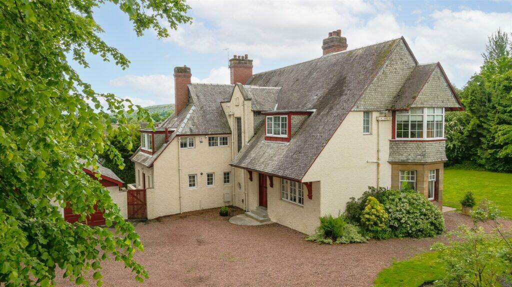 5 bedroom detached house for sale in Graewraes, Stanely Road, Paisley, PA2