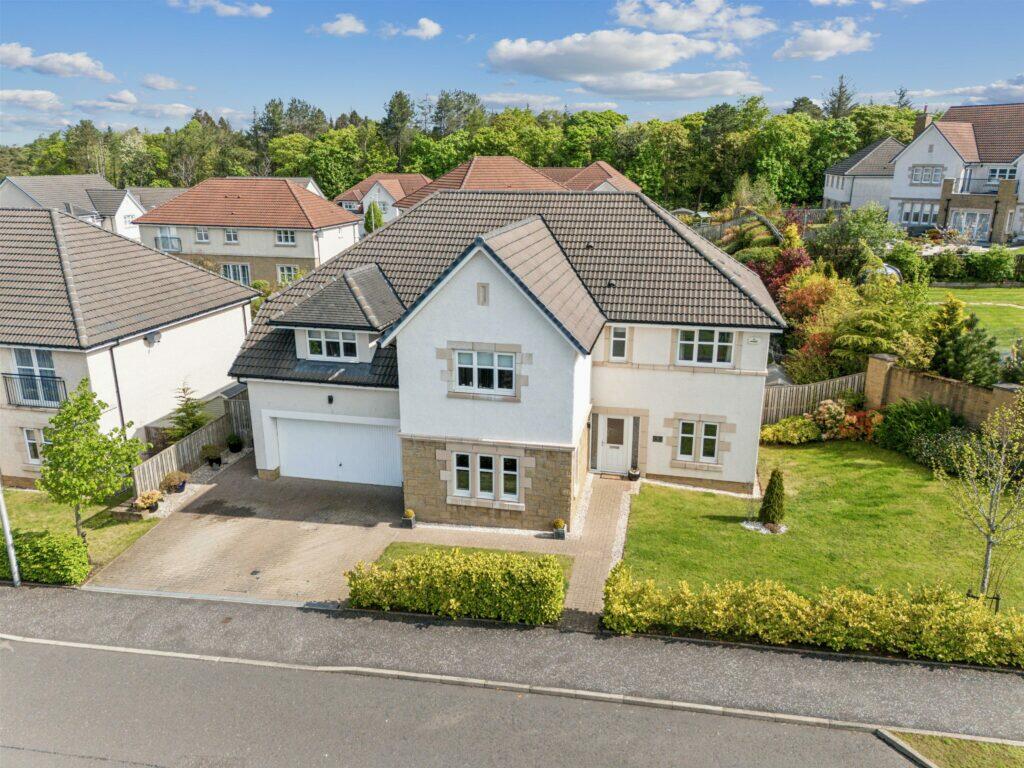 5 bedroom detached house for sale in Frederick Boulevard, Thorntonhall, G74