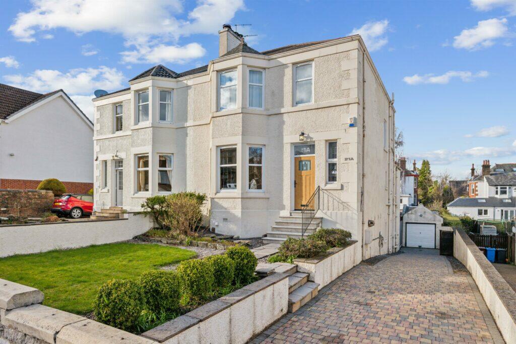 4 bedroom semi-detached house for sale in Greenhill Avenue, Giffnock, G46