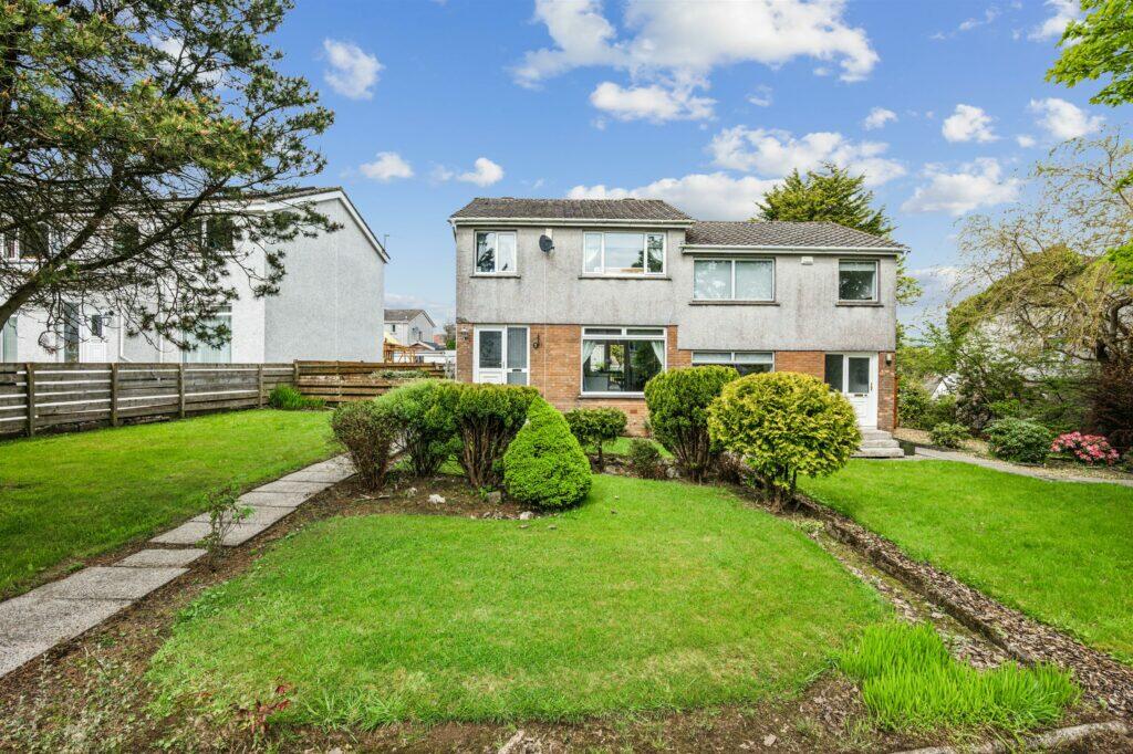 3 bedroom semidetached house for sale in Wickham Avenue, Newton Mearns